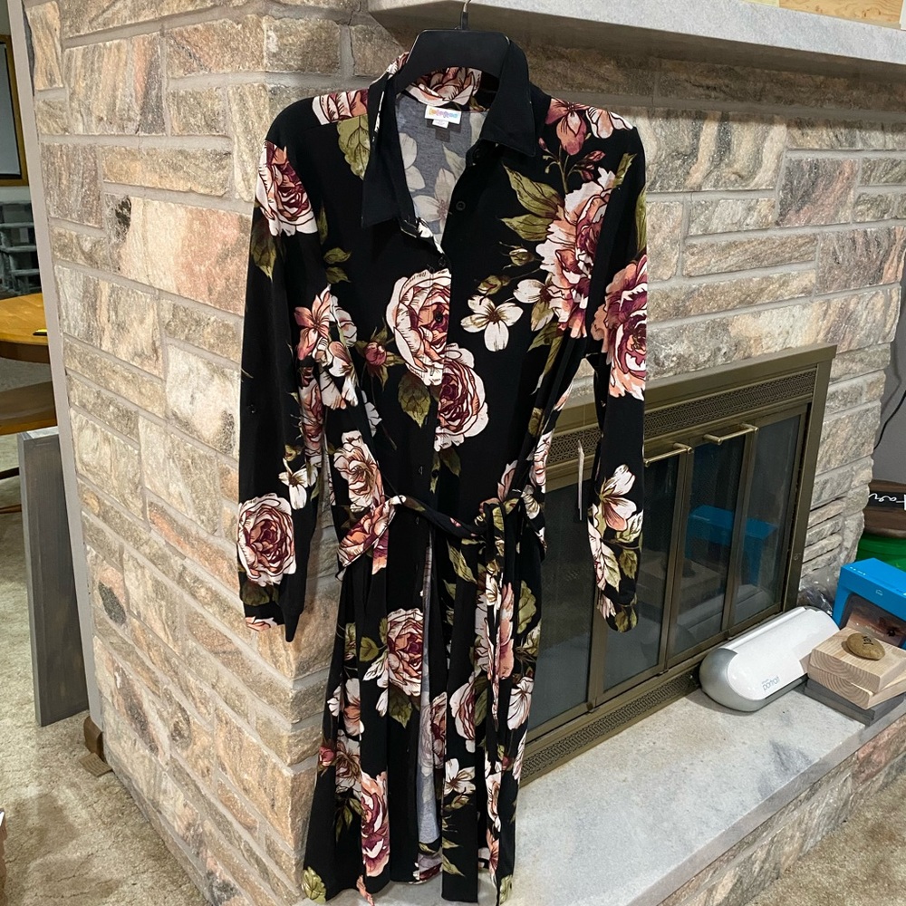 NWT - LuLaRoe Ellie Dress - Size Medium